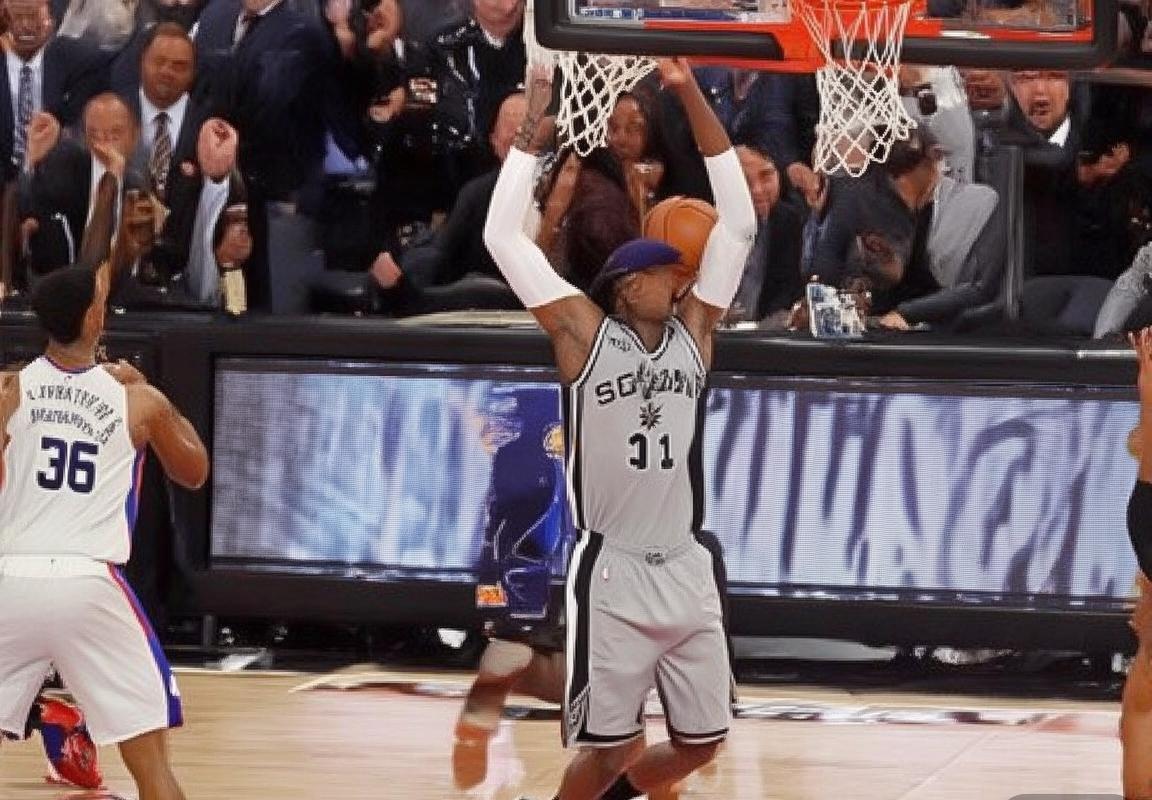 2017年NBA季后赛马刺快船对决：精彩瞬间与战术对决解析(图4)